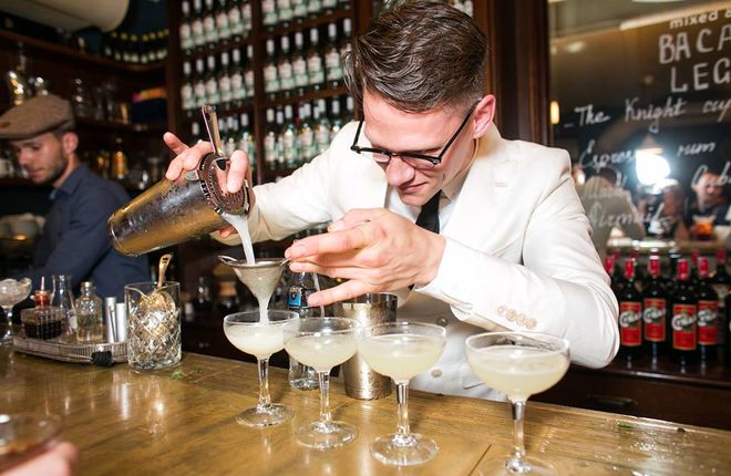 Коктейли от лучшего бармена