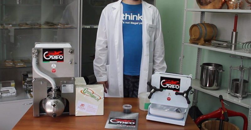 Проба осветления вина различными веществами, в том числе танином.