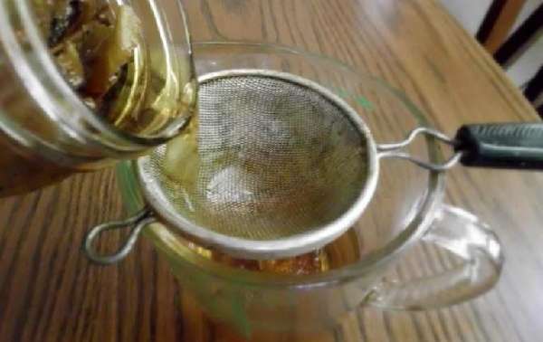 Процеживание отвара
