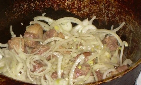 Добавьте лук