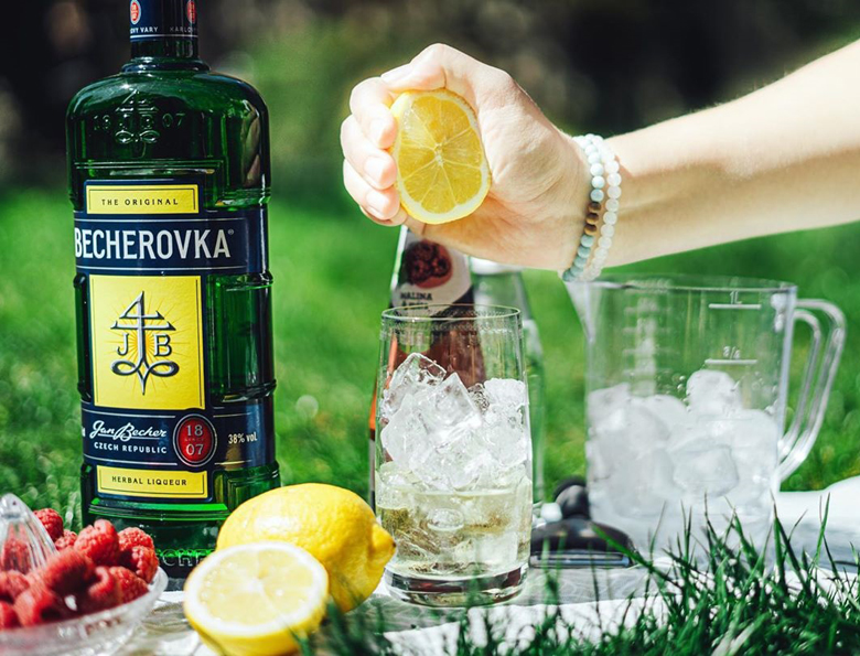 Бехеровка как пить