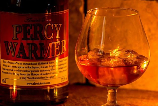 Какие стаканы рома выбрать - особые и подходящие виды блюд