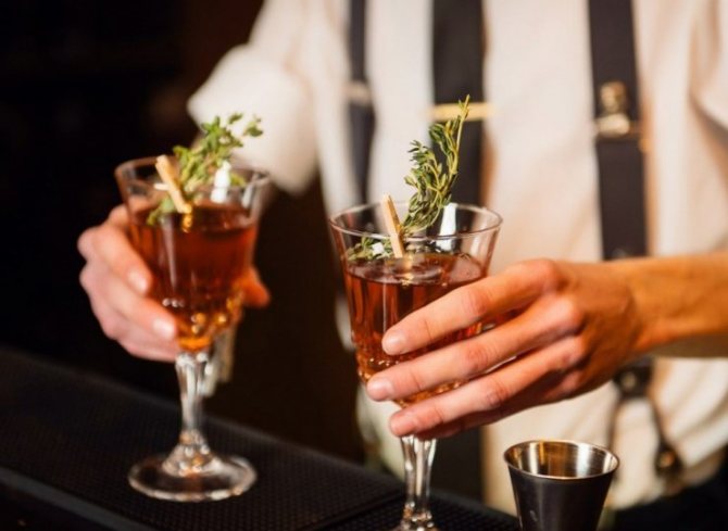 Шампанское с именным коньяком