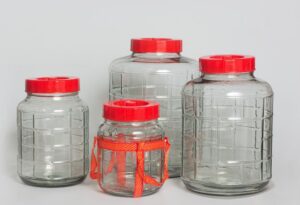 Стеклянные банки со встроенным гидрозатвором